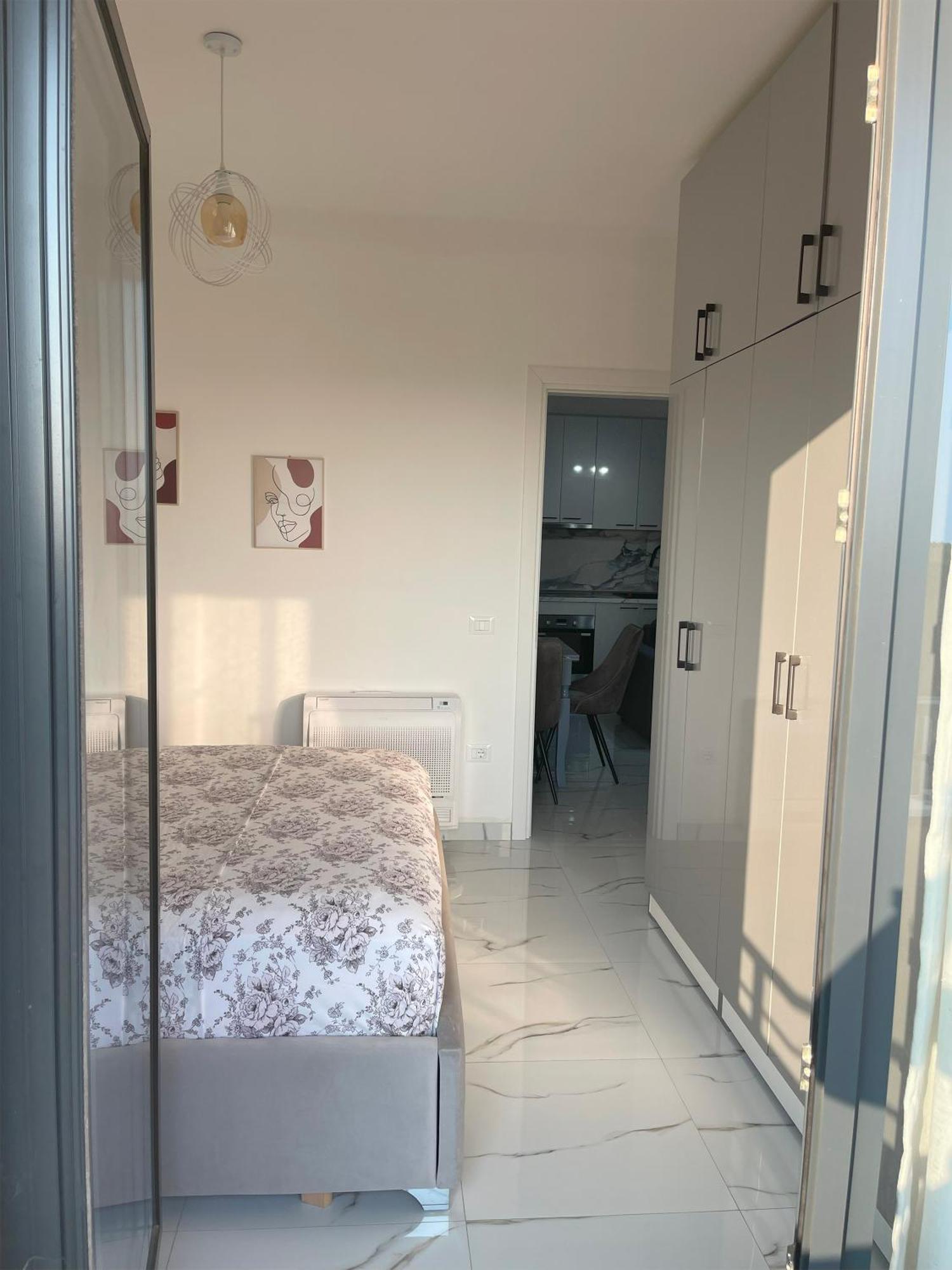 Sunset Apartment, Golem, Albania Seaview 公寓